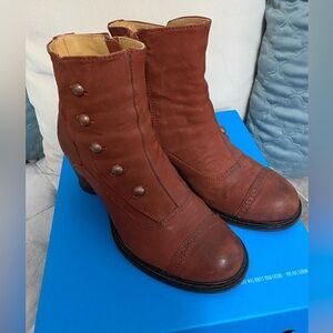 John Fluevog East End Spat ankle boot